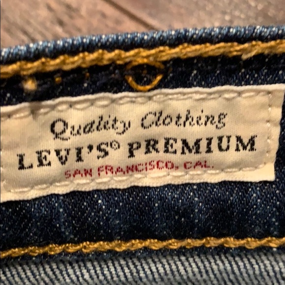 Levi Jeans - Picture 4 of 6